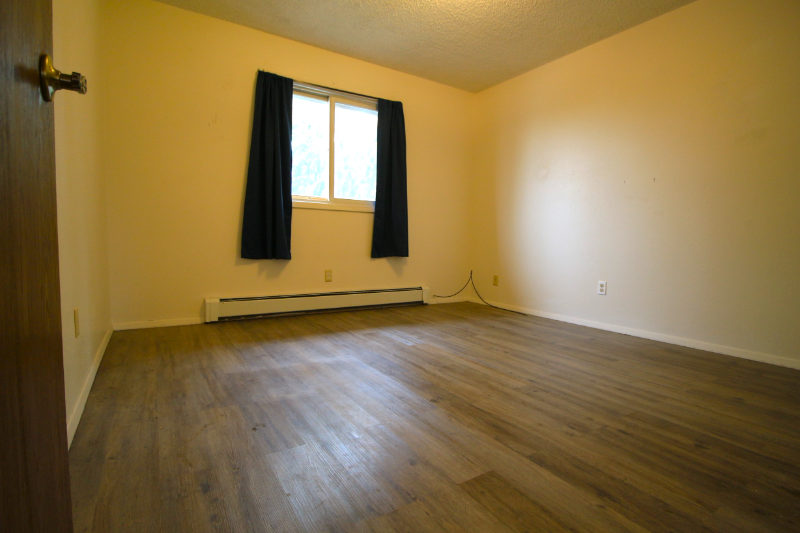 616 N 5th St - Photo 4 of 7