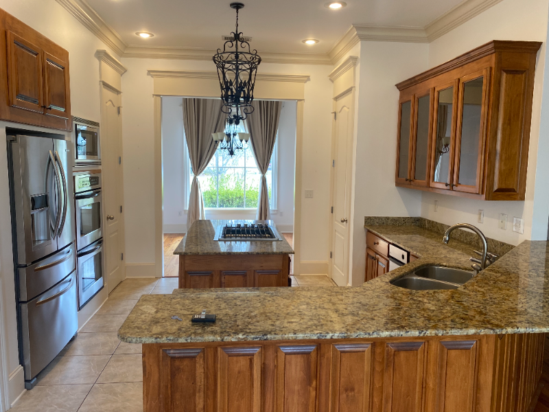 424 Place Saint Charles - Photo 4 of 17