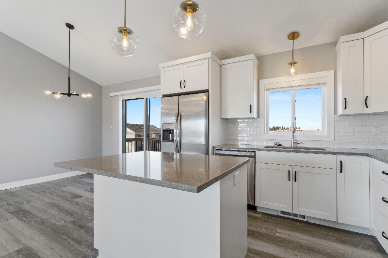 220 Stonelake Dr Se - Photo 5 of 16