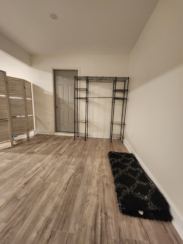 61 Oxford Brook Way - Photo 6 of 11