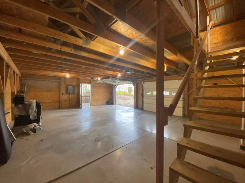 672 Bloom Rd - Photo 5 of 8