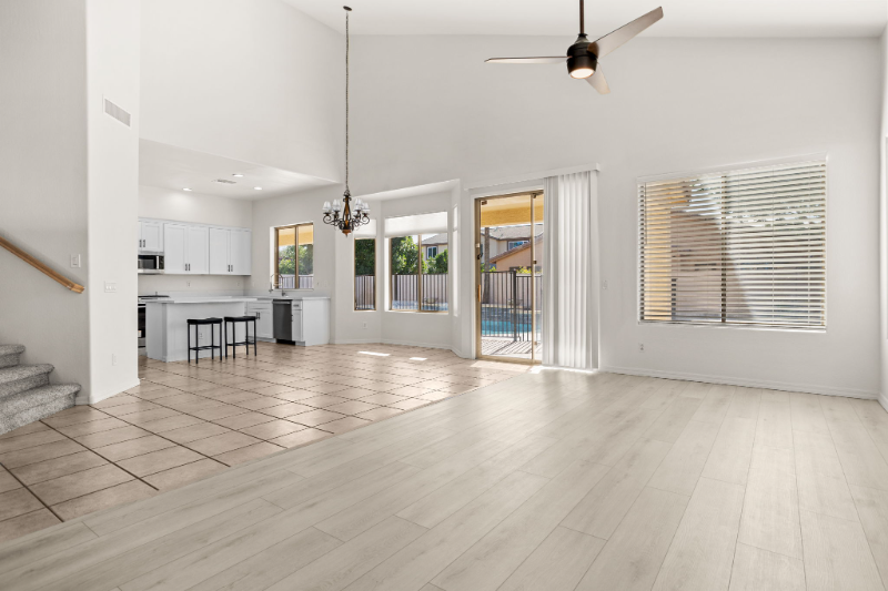 1247 E Kenwood St - Photo 6 of 27