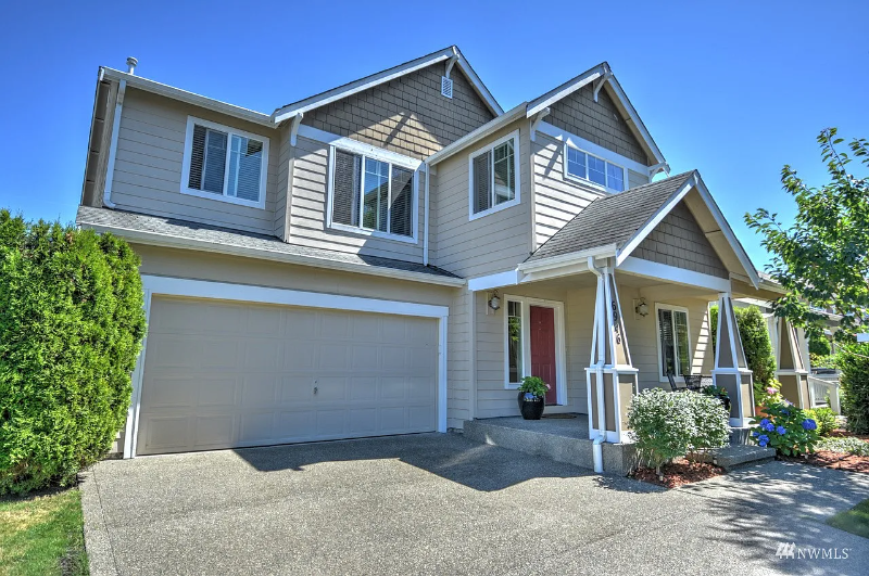 6946 Axis St Se - Photo 3 of 5
