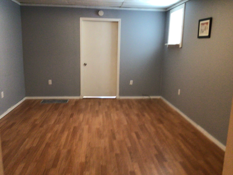 1252 Kenneth Ave #1 - Photo 7 of 9