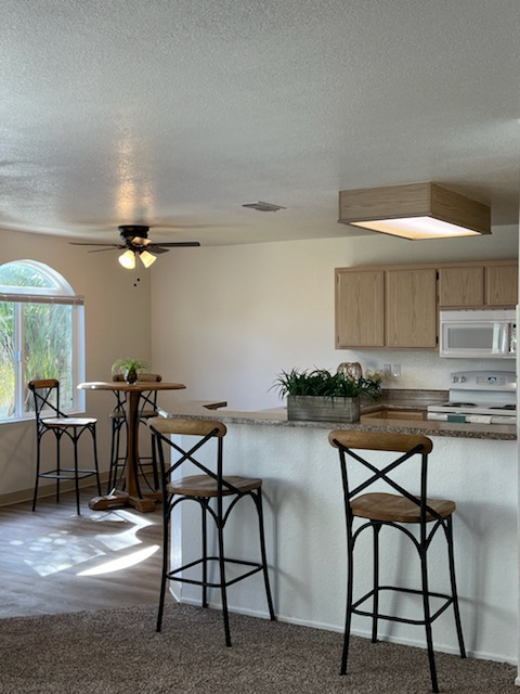 6285 Jacinto Ave - Photo 4 of 19