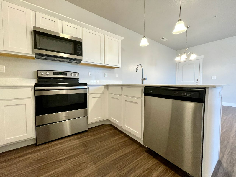 673 Nw #W301 - Photo 3 of 36