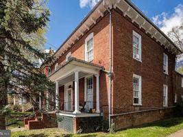 featured image of 229 Kalorama St #8