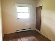 943 Taylor St - Photo 5 of 10