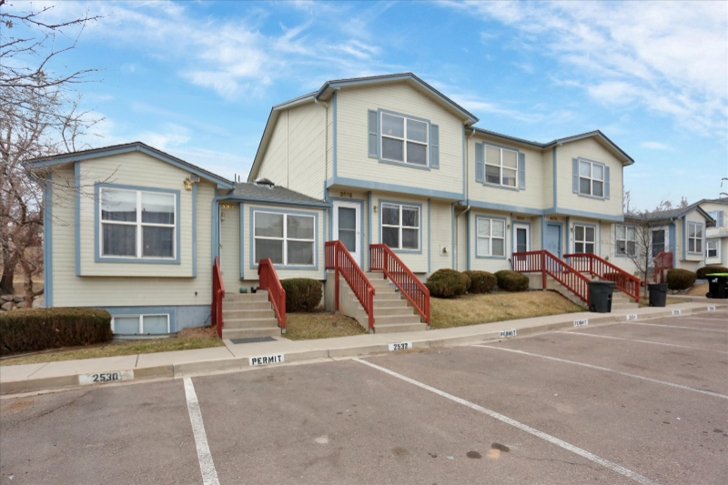 2532 Plumtree Grv
