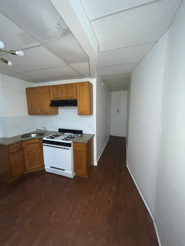 269 280 Verona Avenue #V4 - Photo 6 of 17