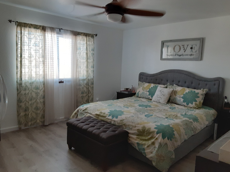 748 E Joan D Arc Ave - Photo 3 of 16