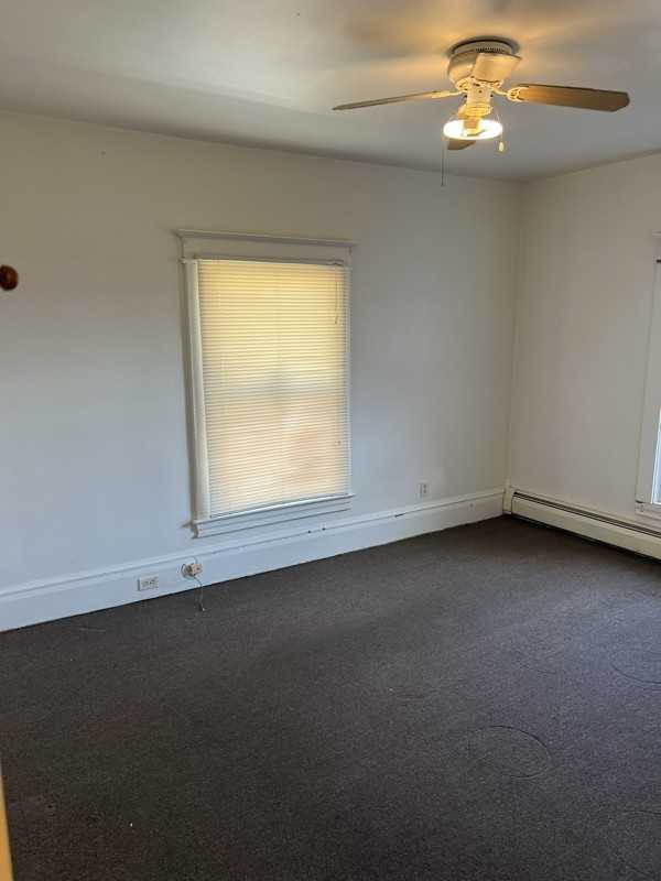 124 Spruce St #C - Photo 3 of 6