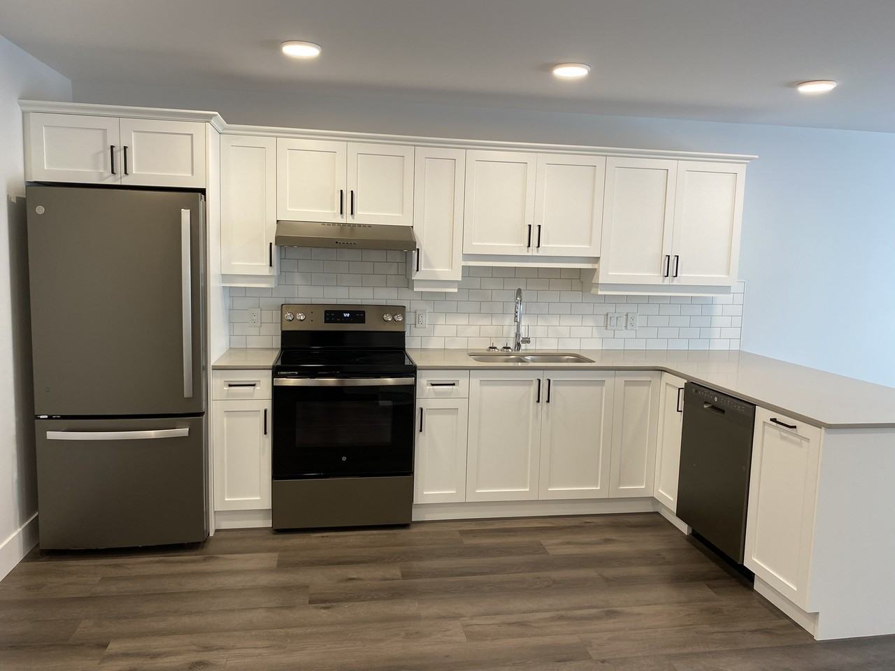 49 Forest Hill Road #305 - Photo 2 of 16