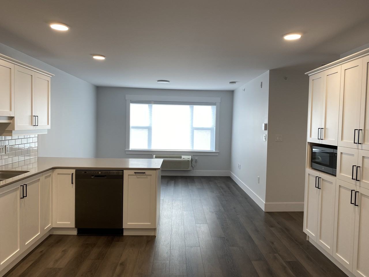 49 Forest Hill Road #305 - Photo 6 of 16