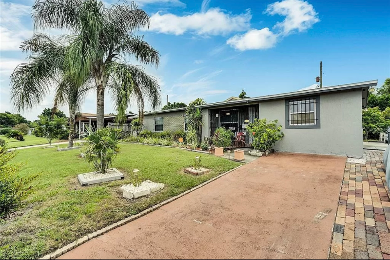3328 Coleman Pl #A - Photo 2 of 7