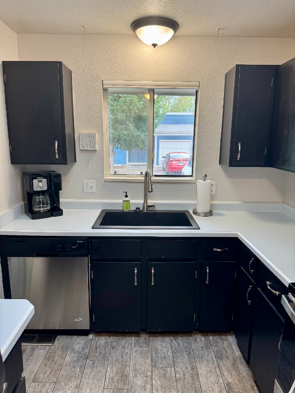 259 Quincy Ln Apt A - Photo 5 of 21