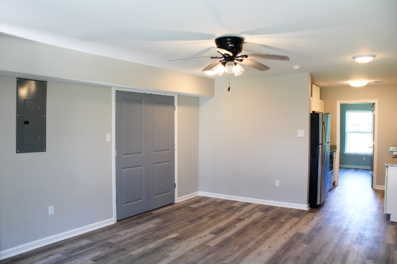 1318 Ledet St - Photo 4 of 12