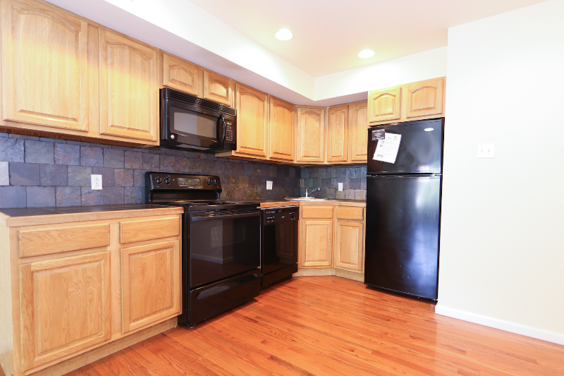 1528 N Willington St #A - Photo 2 of 11