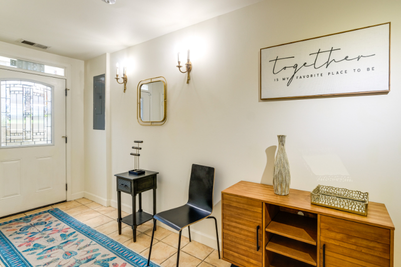 4316 4th St Nw #B - Photo 3 of 18