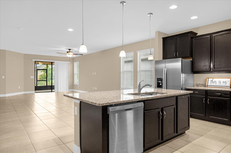 9537 Waterway Passage Dr - Photo 4 of 31