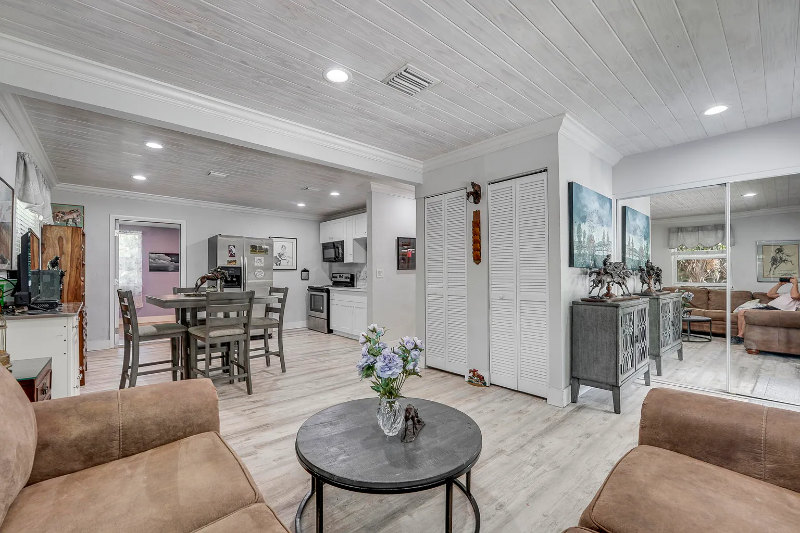 231 Nw 14th Ave - Photo 2 of 38