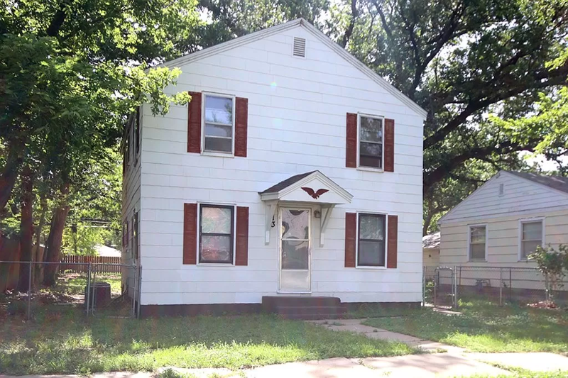 113 S Chicago St #1 - Photo 7 of 8