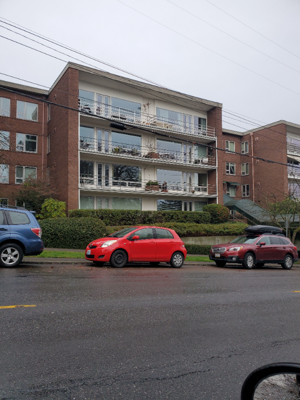 530 W Olympic Pl #309