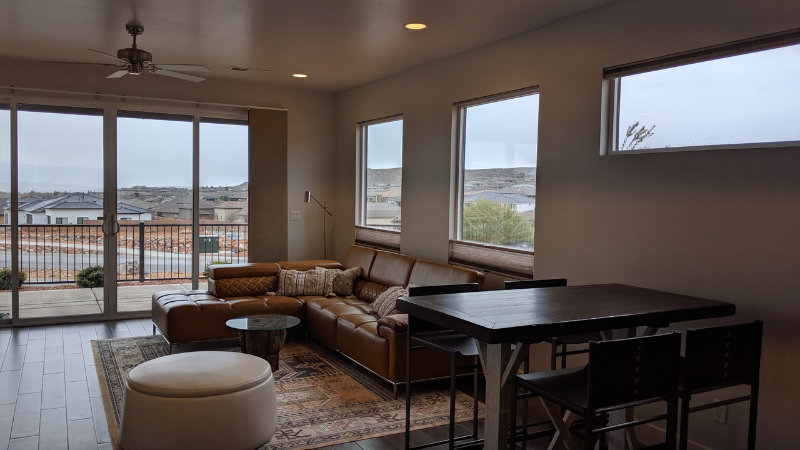 945 W Jonathon Dr - Photo 6 of 50