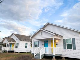 featured image of 227 W 3rd St