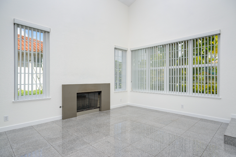 4661 Pannonia Rd - Photo 4 of 15