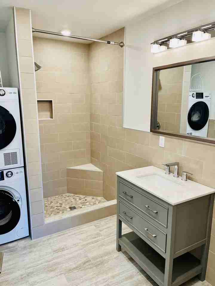 1001 River Dr #320 - Photo 7 of 11