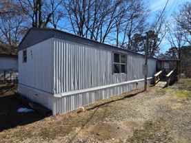 401 Vista Ave - Photo 1 of 1