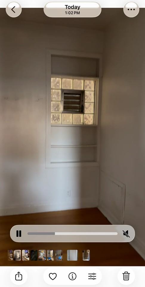 224 W 31st St #2R - Photo 4 of 7