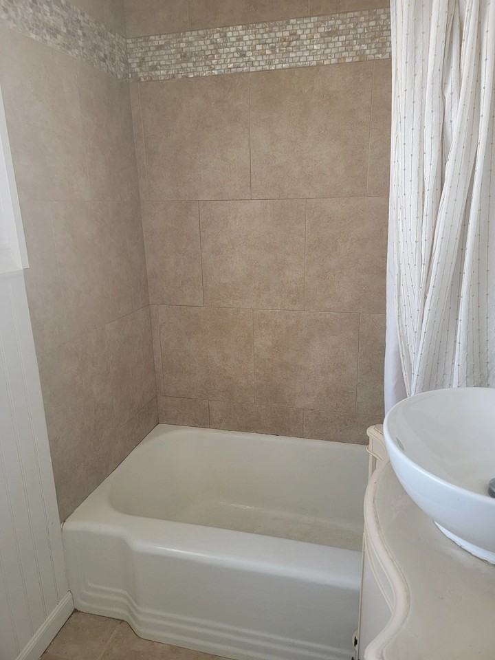 133 California Dr Ne - Photo 7 of 15