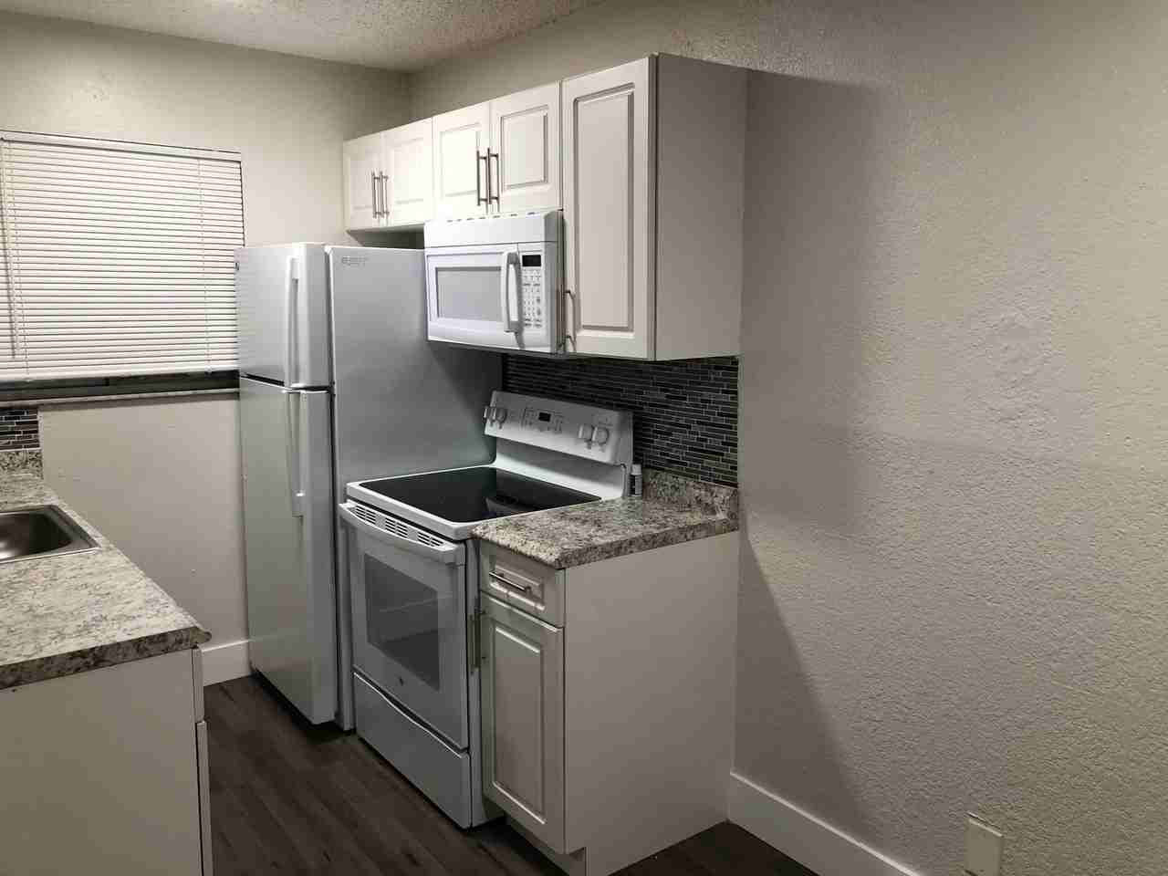 2150 Madison LLC - Photo 6 of 25