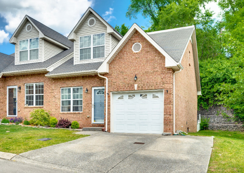 763 Spence Enclave Ln - Photo 2 of 27