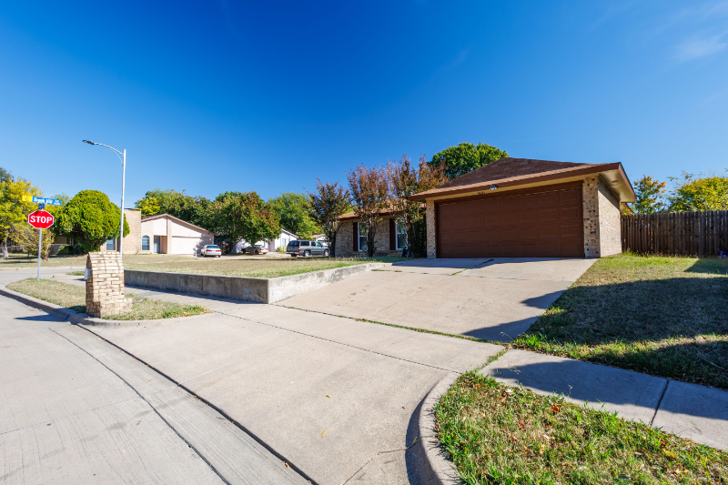 3501 Green Hill Dr - Photo 4 of 22