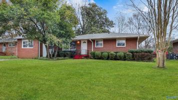 featured image of 404 Ewing St Nw #4