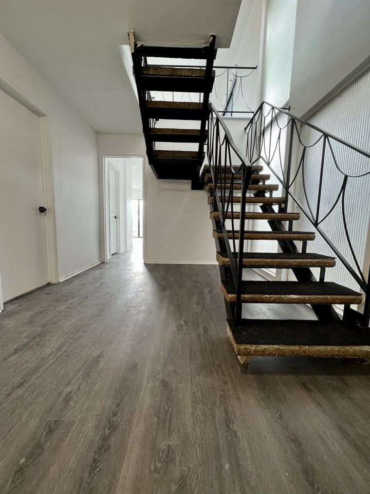 2052 Terrace Drive - Photo 7 of 19