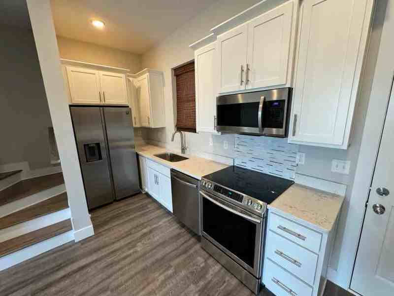 1609 Fagan St #105 - Photo 3 of 23