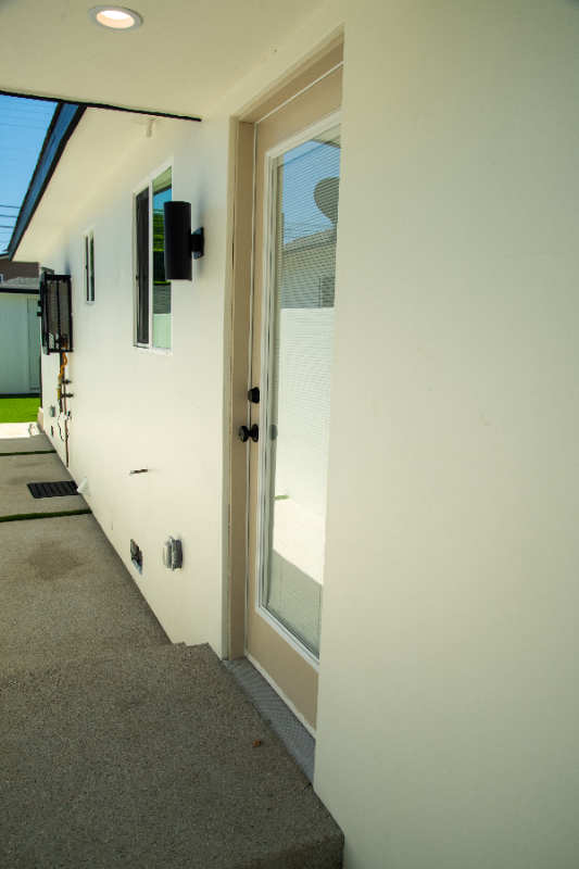 3362 W Imperial Hwy #1 - Photo 6 of 19