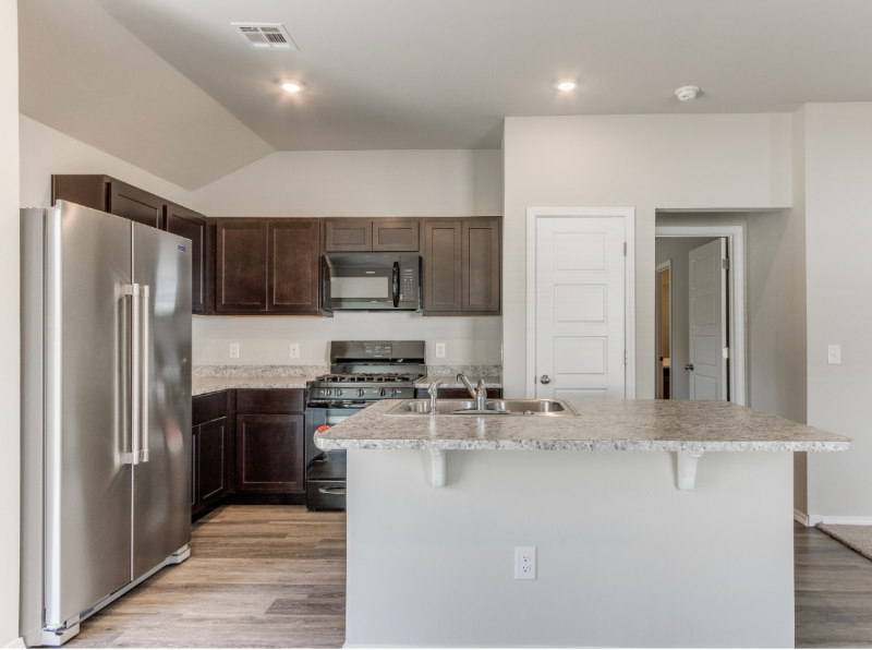 10332 Nw 17th St - Photo 2 of 11