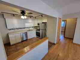 featured image of 707 Lake St