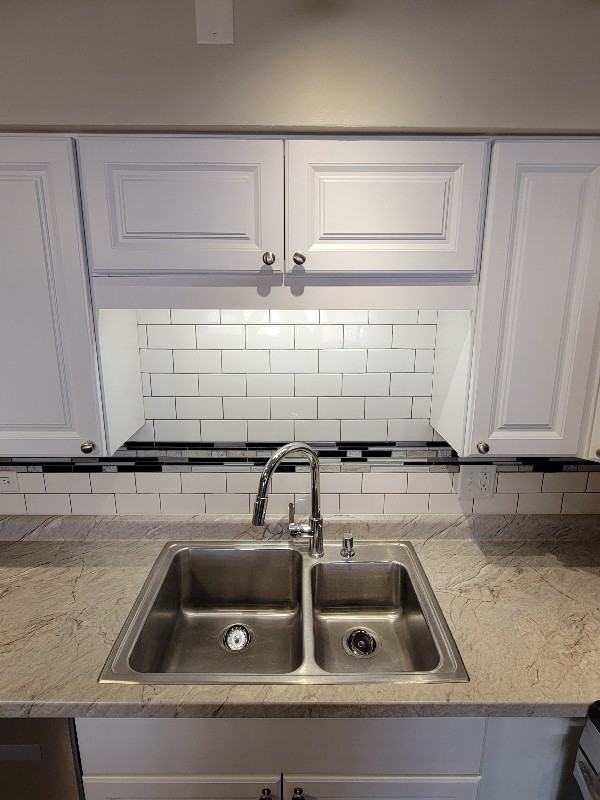 707 Lake St - Photo 3 of 19