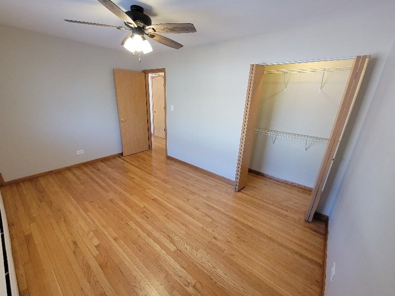 707 Lake St - Photo 7 of 19