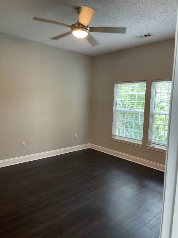 5026 Belleglen Ct #202 - Photo 5 of 15