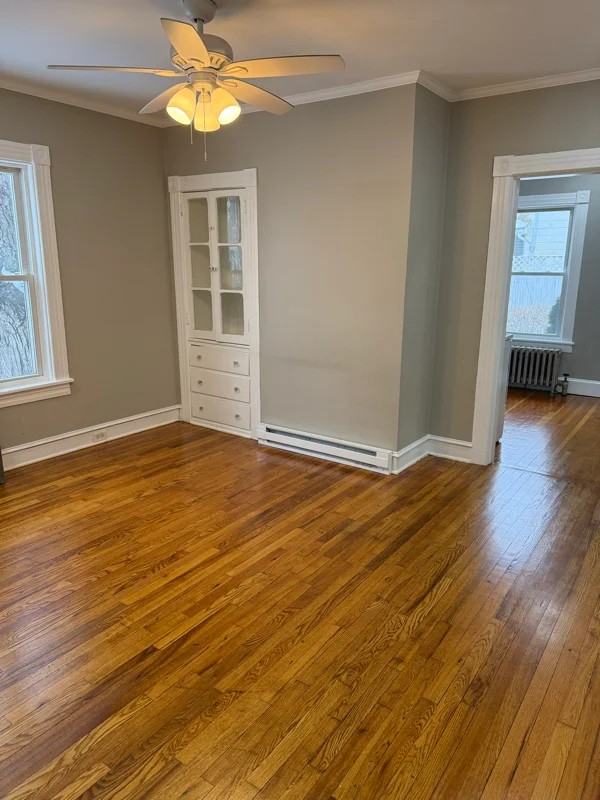 176 Everett St #1 - Photo 3 of 11