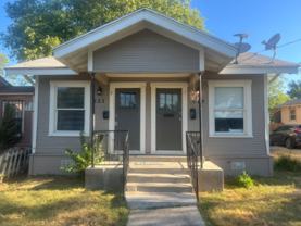 521 W Ridgewood Ct - Photo 1 of 1