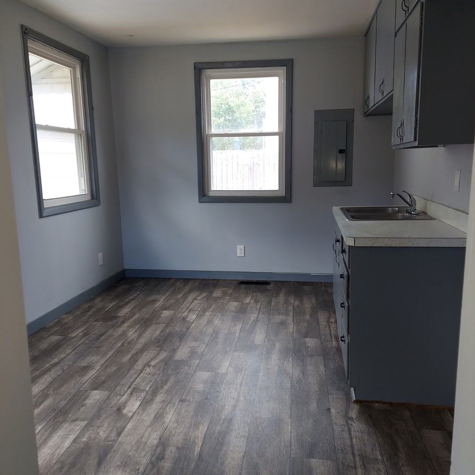 1003 N Washington St #NA - Photo 4 of 7