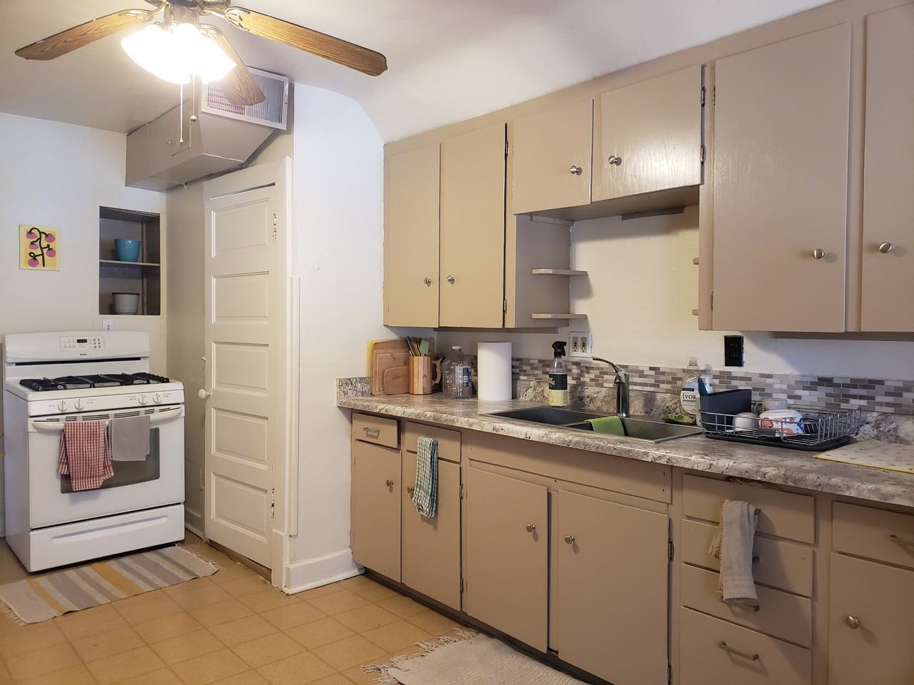 2156 Linden Ave #3 - Photo 6 of 24